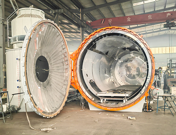 復合材料熱壓罐